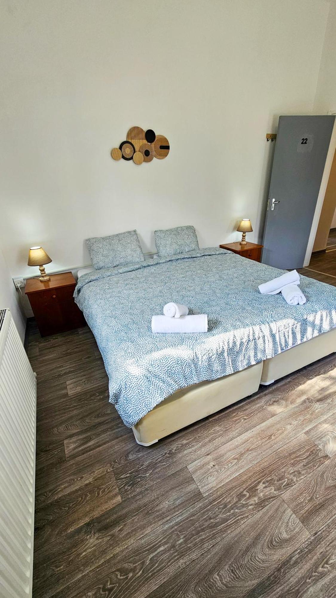 The Lemon Tree Hostel Larnaca Dış mekan fotoğraf